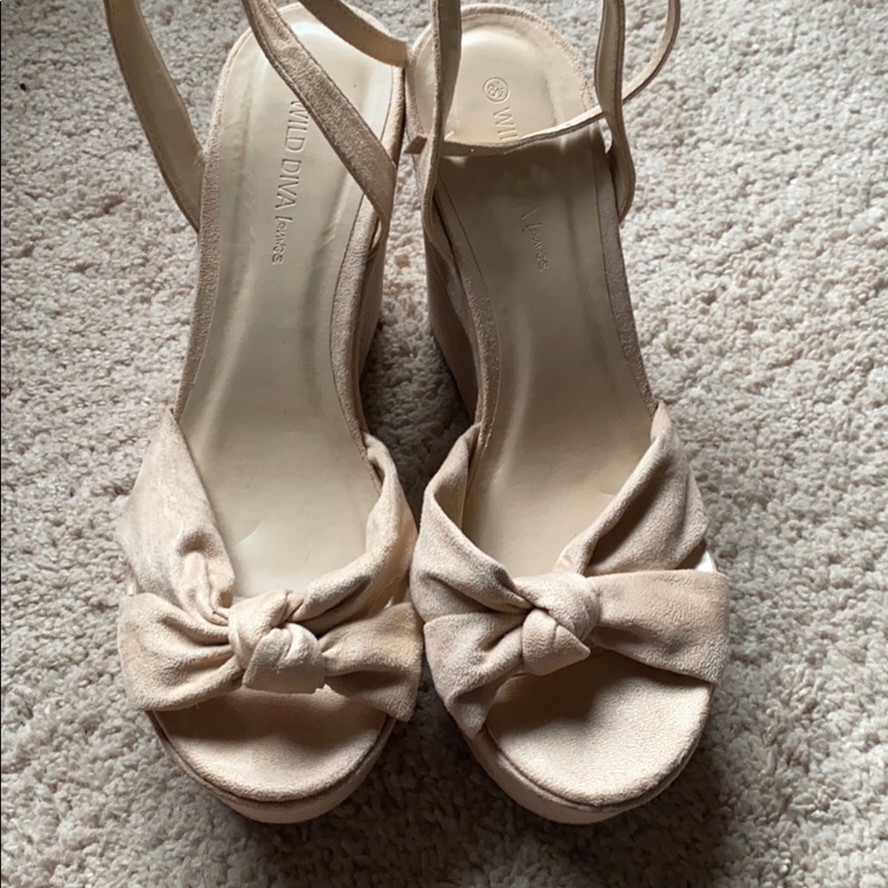 Gently Worn Wedges
